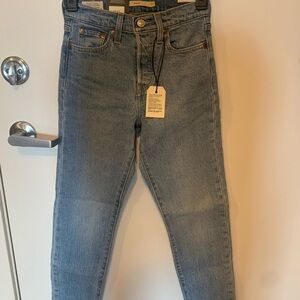 Levi’s Wedgie Jeans